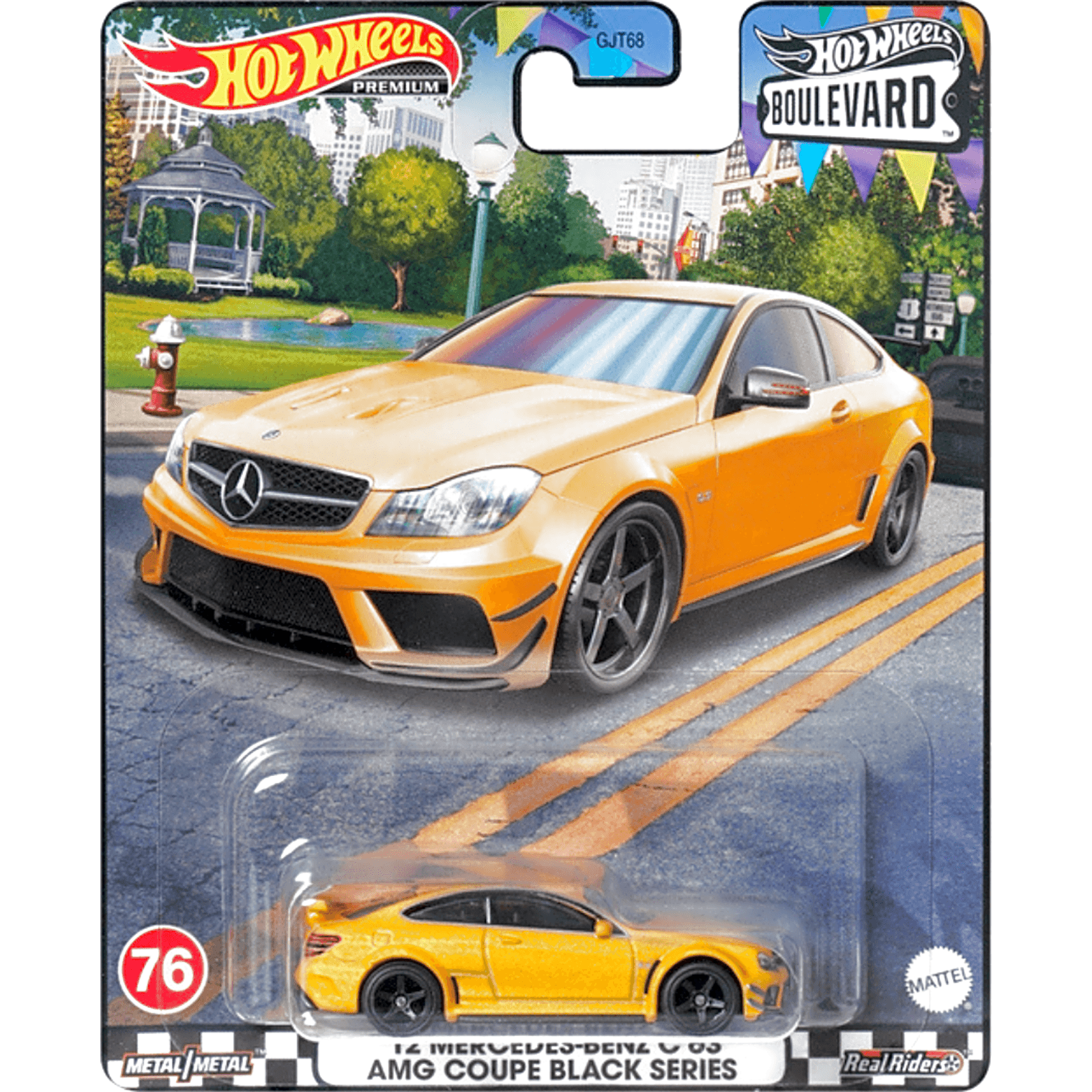 Boulevard Mercedes Benz C63 AMG Coupe
